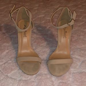 Anne Michelle size 5.5 heel